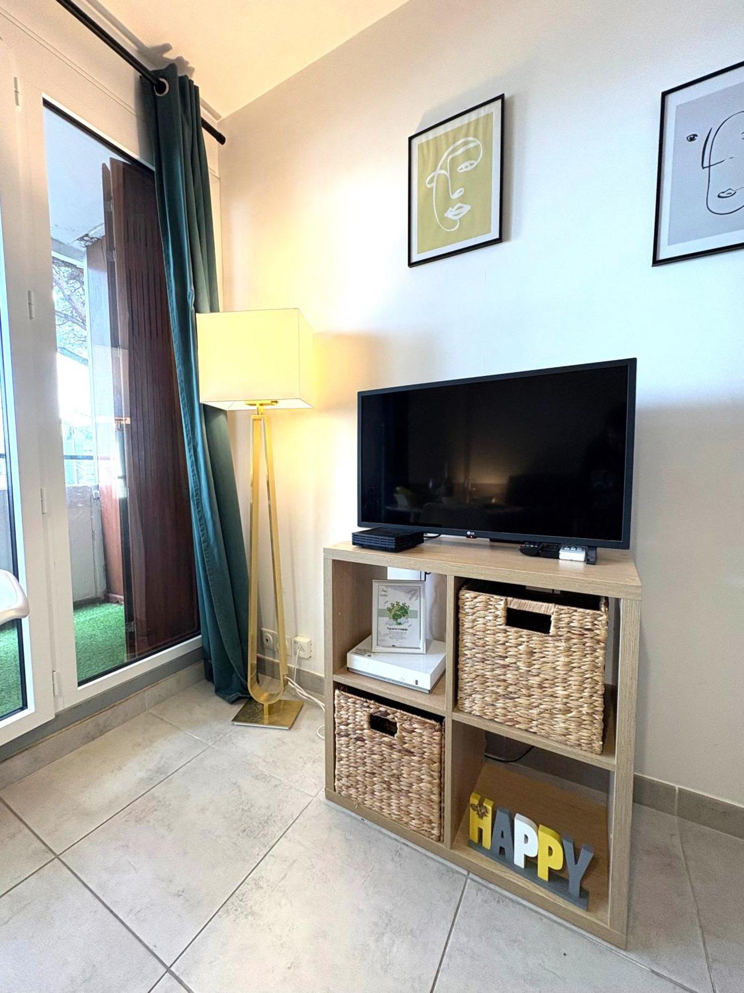 L'Amazone Studio Plein Centre Plages A 2Min Clim Wifi Sur Le Port - Top Prosconciergerie- La Grande Motte Exterior foto
